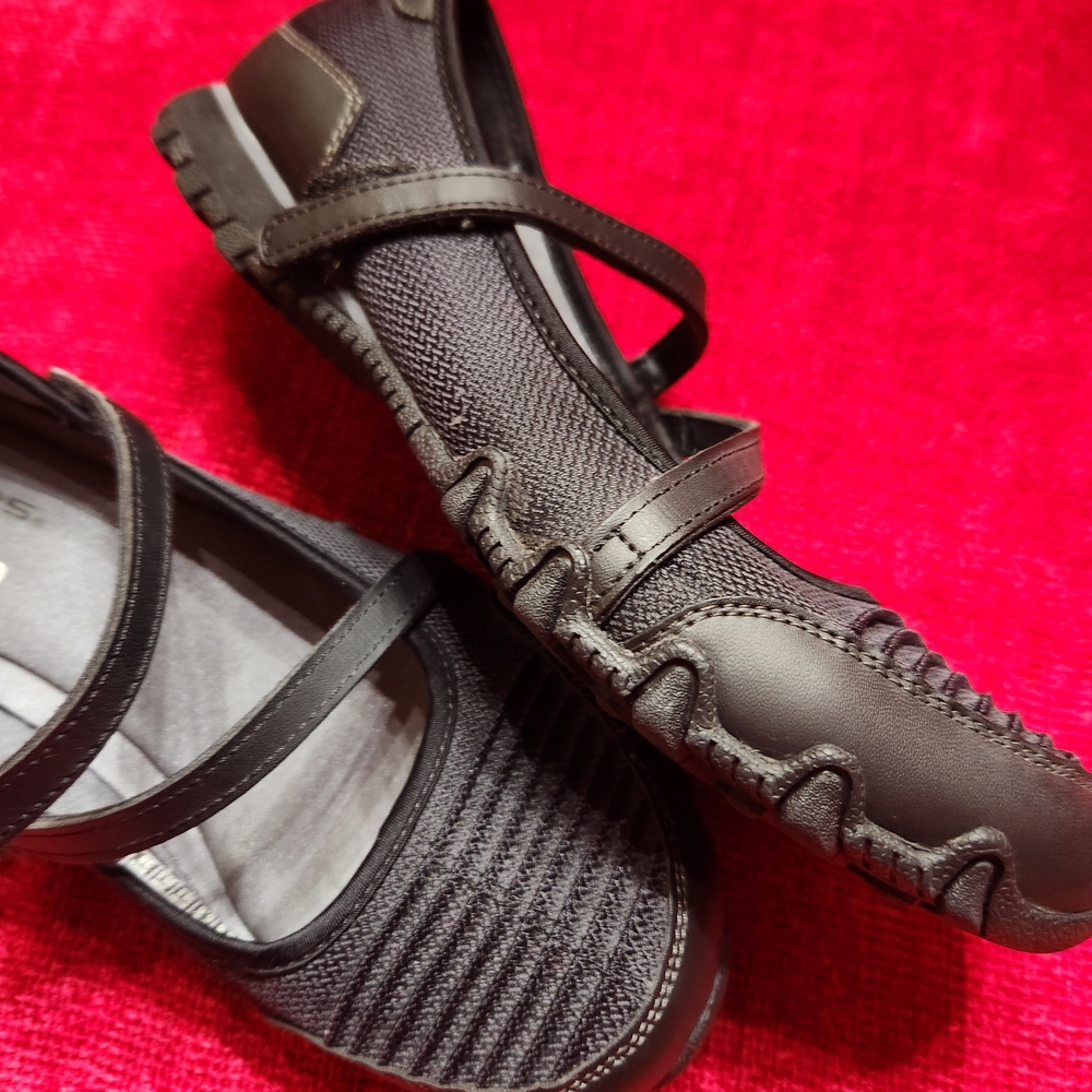Skechers Women's Black Mary Jane Shoes - Picture 2 of 6